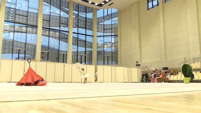 "Почему на голове не растут ромашки". Талеренок Василиса. Соло. НЕМАЎЛЯТКІ. Отбор Baby Cup в 4K смотреть онлайн