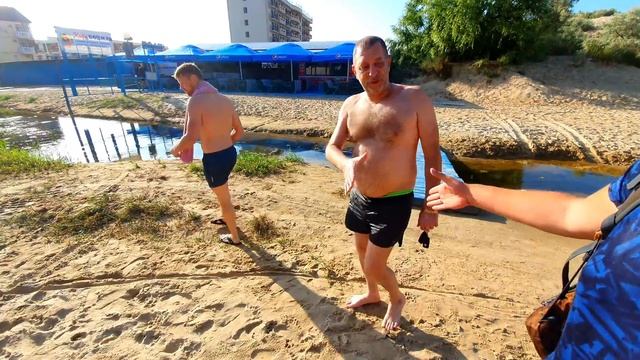 #АНАПА - МОРЕ ОСТЫВАЕТ - ШТОРМИТ - КУПАНИЕ С УТРА! смотреть онлайн