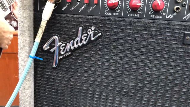 Sound test Fender H.O.T. Amplifier смотреть онлайн