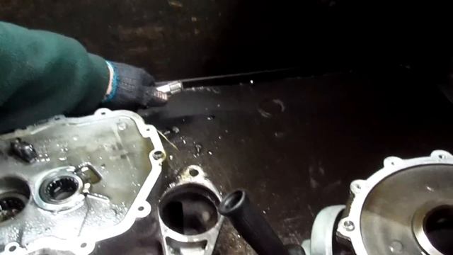 Фольксваген Гольф 5. Ремонт КПП. Шум на стоячую. смотреть онлайн