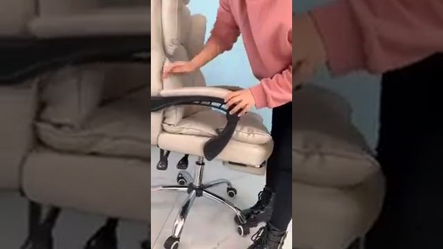 Офисное кресло бежевое с бежевым кантиком в экокоже, модель 808 F смотреть онлайн