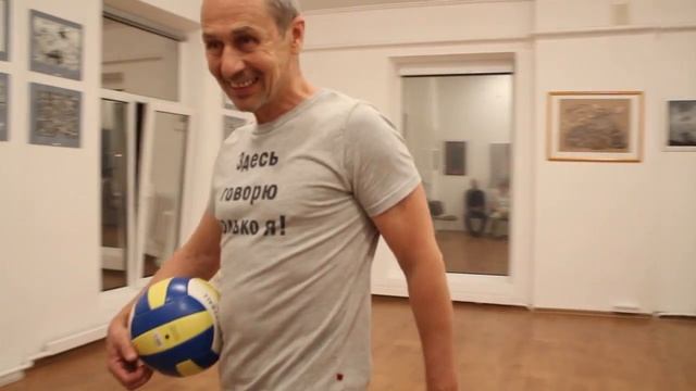 Актерское мастерство - как действовать под взглядом тысячи людей? смотреть онлайн