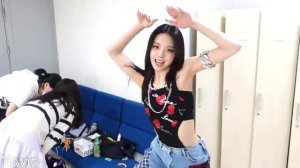 ITZY на съёмках клипа «Loco» (Часть 3)