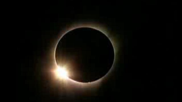 Солнечное затмение смотреть онлайн