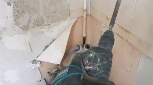 Как отдолбить кафель от гипсокартона