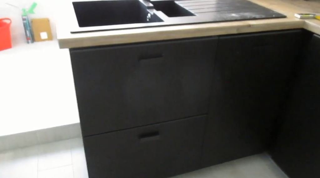 Сборка кухонного гарнитура своими руками. Сборка и установка столов, тумб от Икея смотреть онлайн