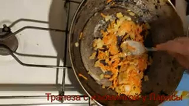 ФРИКАДЕЛЬКИ В СЛИВОЧНО МОЛОЧНОМ СОУСЕ. ПРИЯТНЫЙ НЕЖНЫЙ АРОМАТ! ВКУСНО И БЫСТРО! смотреть онлайн