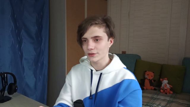 Какая версия майнкрафт хуже? - MINECRAFT JAVA VS BEDROCK смотреть онлайн