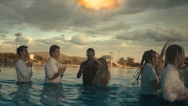 Travis Scott - STOP TRYING TO BE GOD