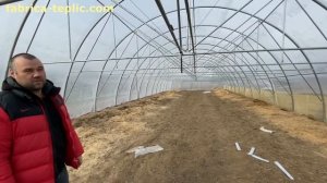 Большая фермерская теплица 10х40 м под плёнку из круглой оцинкованной трубы