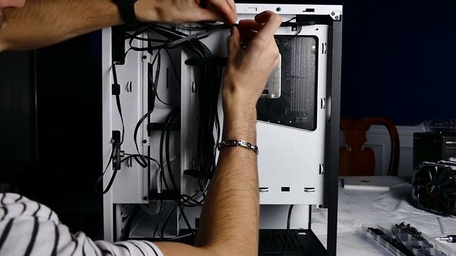 Step Up Your Cable Management Game смотреть онлайн