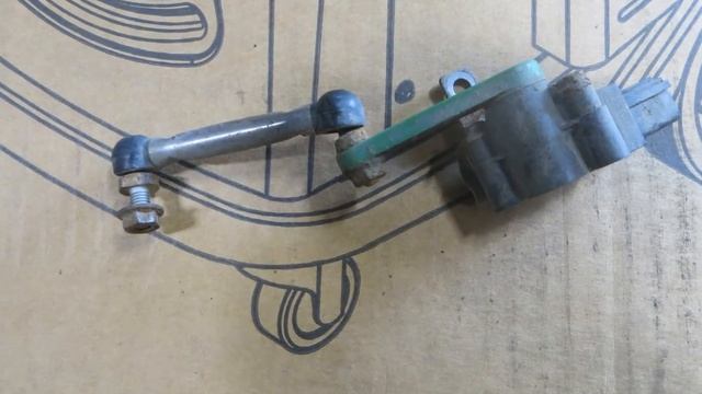 Датчик уровня подвески Туарег Touareg 7P0616213 смотреть онлайн