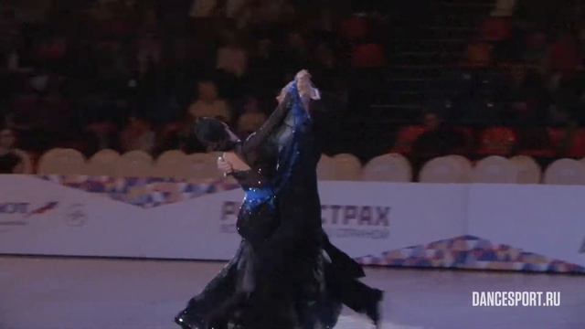 Потовин Игорь - Якубова Янина, Final Solo Slow Foxtrot смотреть онлайн