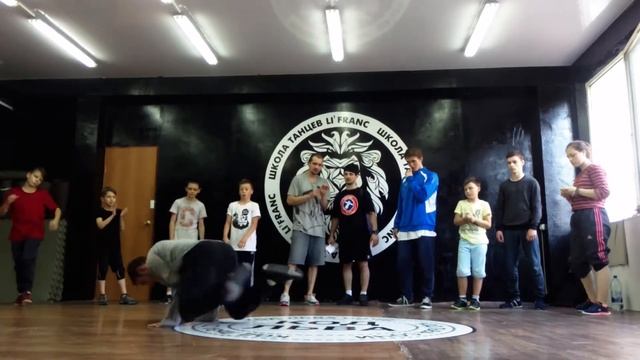 Школа танцев «Li'Franc» Сочи BREAKDANCE смотреть онлайн