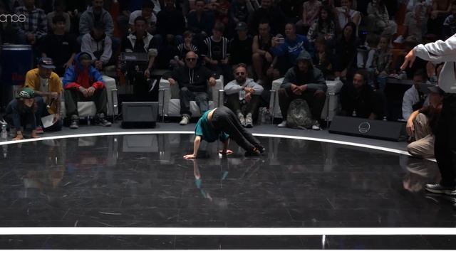 9 yr old Bboy MALOY at Groove Session 2022 | stance смотреть онлайн