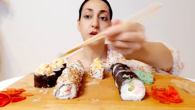 MUKBANG/МУКБАНГ! ПОЧЕМУ МЫ ЖИВЕМ С РОДИТЕЛЯМИ? НЕ ЛАЖУ С МАМОЙ! СУШИ/РОЛЛЫ! SUSHI / ROLLS! смотреть онлайн