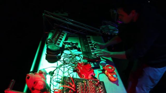 Ансамбль Детских Музыкальных Инструментов @ Сады Бабилона, 05.11.2017 смотреть онлайн