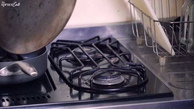 How to Make Birria Tacos - 2 Ways! | Ultimate Quesa Birria Tacos & Consommé | The Spruce Eats смотреть онлайн