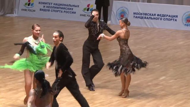 Elizarov Philipp - Tresheva Yulia, 1/2 Cha-Cha-Cha смотреть онлайн