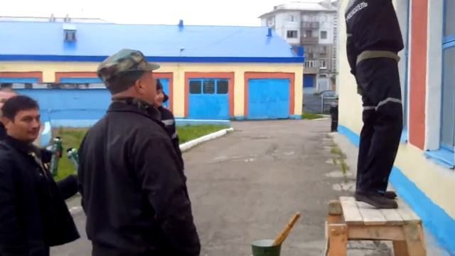 стена крепче гранита смотреть онлайн