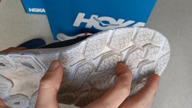 Очень странные кроссовки от Хока | Обзор Hoka Clifton Edge смотреть онлайн