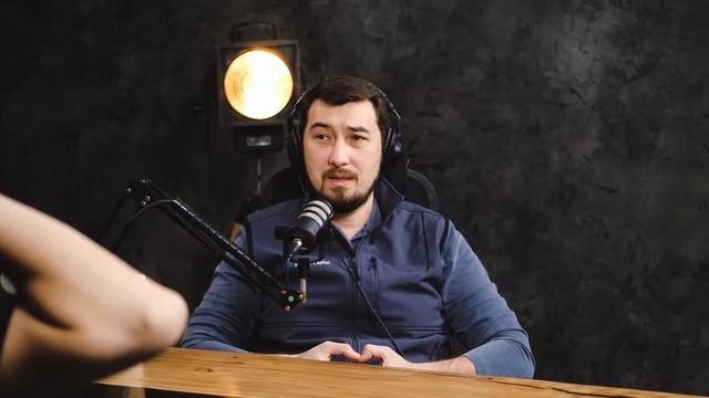Podcast #11 - Венчурный фонд на 20млн$ или как "пушать" фаундеров | outpeer x Адиль Нургожин смотреть онлайн