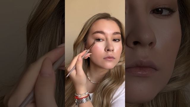 LATTE MAKEUP TREND ?☕️ НОВЫЙ ТРЕНД В МАКИЯЖЕ #кистидлямакияжа #makeup #макияж смотреть онлайн