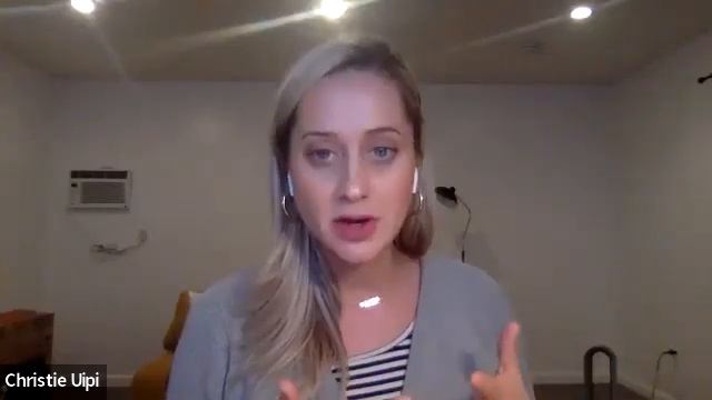 Emotional Expression, Pain Reprocessing Therapy and Working with the Fear of Pain with Christie Uip смотреть онлайн