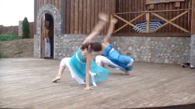 Танцевальная компания "NAЧALO" - "Лирический джаз" смотреть онлайн