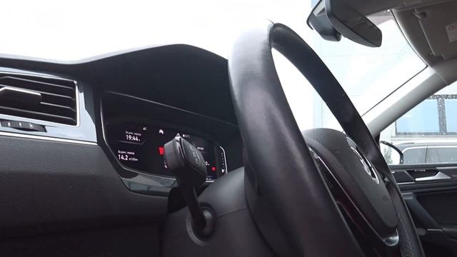 Tiguan Allspace, хороший выбор/2.0 239лс 4 Motion.  С Наступающим Новым 2023 годом!