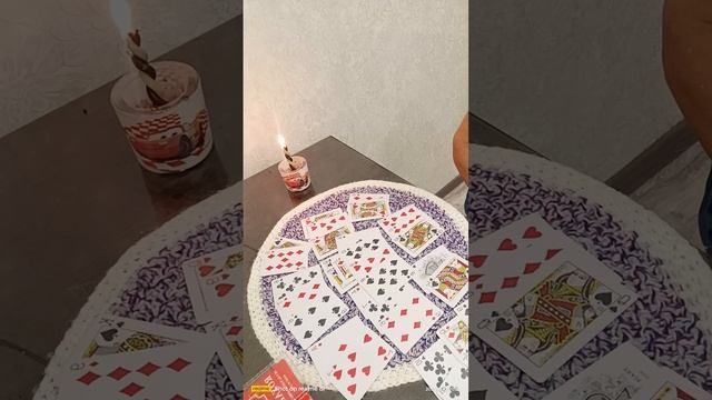 Что происходит у Крестового Короля??? смотреть онлайн