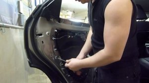 разборка двери LEXUS RX300 и как вынуть стекло