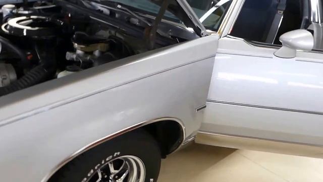 SOLD SOLD SOLD 1986 Oldsmobile Cutlas Salon 68k Actual Miles 307 V8 смотреть онлайн