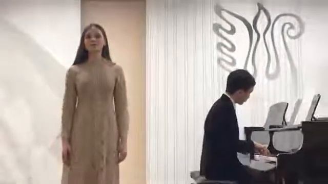 Канцелярист Владислава, 15 лет, Эстрадный вокал «Лунная река» Автор: Г. Манчини смотреть онлайн