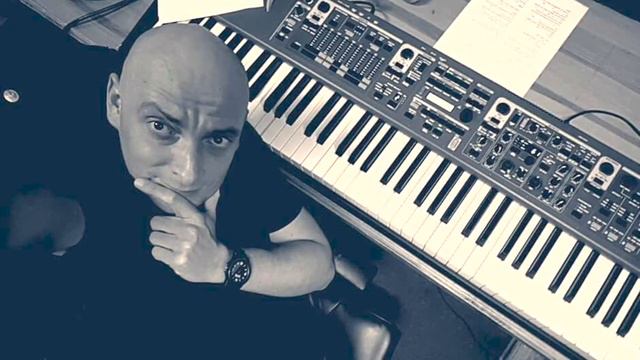 Kamil Runiewicz - Impro. Nord stage 3 смотреть онлайн