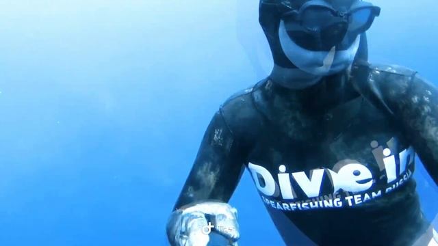 Тест маски Marlin Matrix на 30 метрах, на задержке дыхания смотреть онлайн