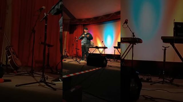 Снегири.Трофим.концерт в Ровеснике. смотреть онлайн