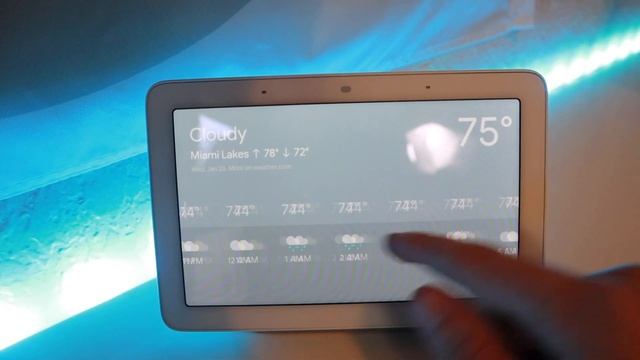 Google Home Hub REVIEW - Don’t Buy Google Home Mini! смотреть онлайн