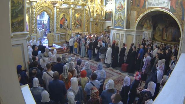 Прямая трансляция Литургии в Лавре: Неделя 7-я по Пятидесятнице, святых отцов 6 Вселенских Соборов смотреть онлайн