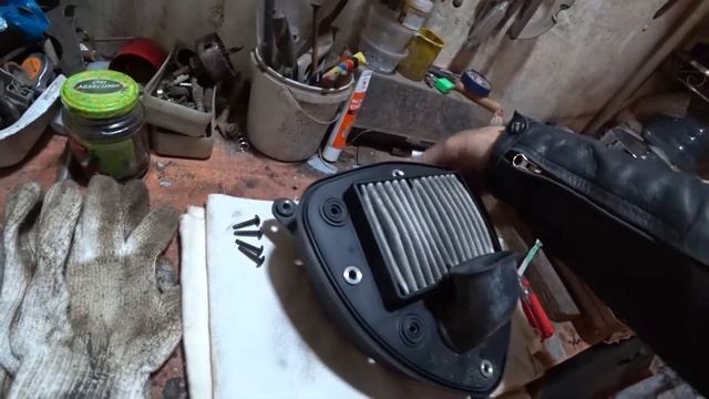 Замена воздушного фильтра Boulevard C50 смотреть онлайн