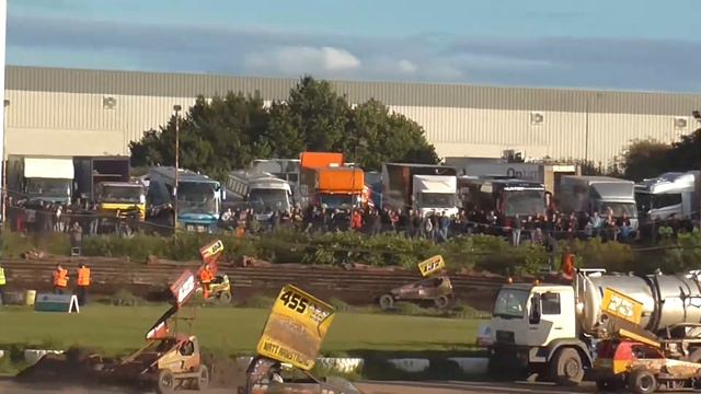 Brisca F1 Stock Car Racing- Stoke Speedway 12.8.2017- Consolation смотреть онлайн