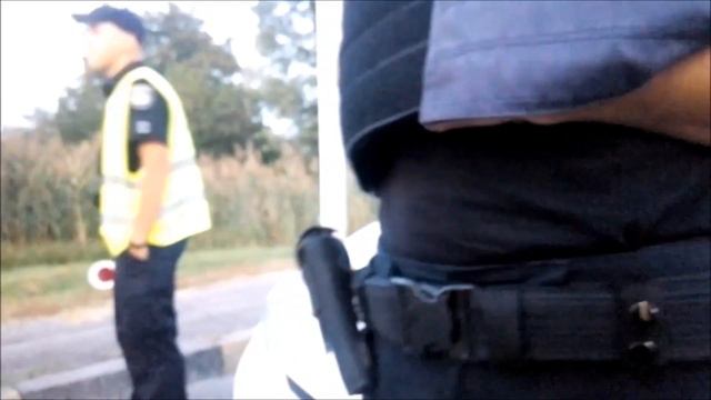 ШО - по Китайски попа 笑 ... БДСМ какой то. Полиция Днепра - движение в левом ряду ЗАПРЕЩЕНО смотреть онлайн