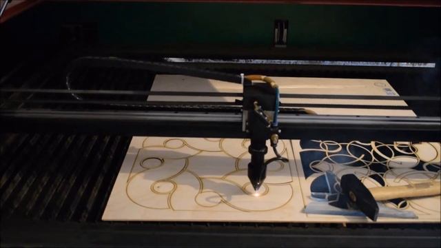 Изготовление многослойной конструкции с применением лазерной резки смотреть онлайн