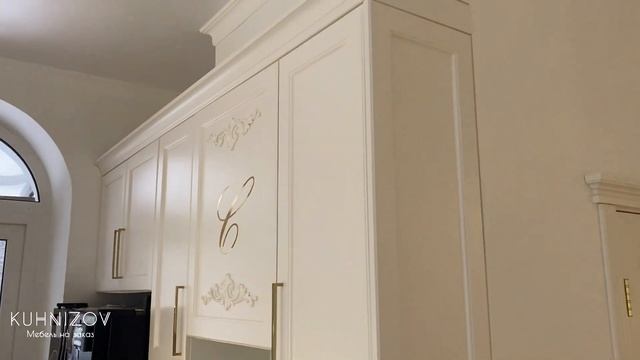 Рождественская сказка. Белая кухня в белом интерьере. Классика в современном прочтении. смотреть онлайн