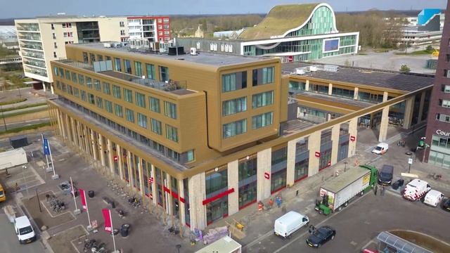 Facade Construction in in aluminium and composite (Alucobond and Larson) смотреть онлайн