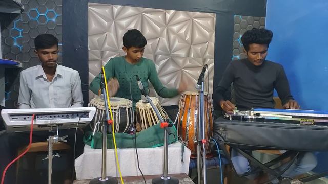 Kya bajate ho bhai ll tabadtod performance ll benjo pad tabla mix смотреть онлайн