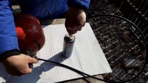 Заправка баллончика газом. Как быстро заправить одноразовый баллончик.