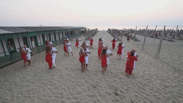 KIZOMBA ON THE BEACH 2019 - 1° versione смотреть онлайн