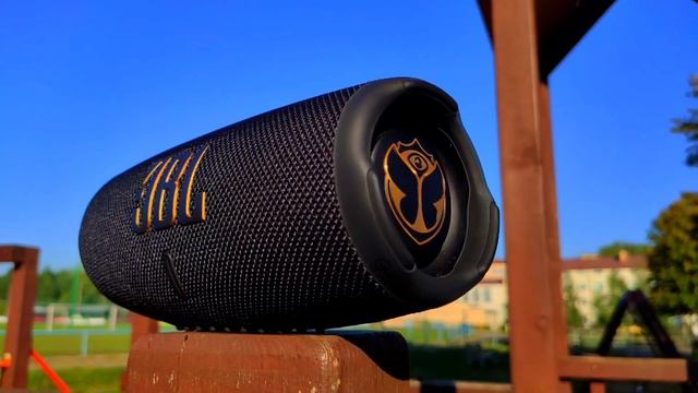 Jbl Charge 5 tomorrowland 100% VOL Bass Test смотреть онлайн