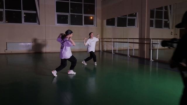 Backstage Танцульки смотреть онлайн